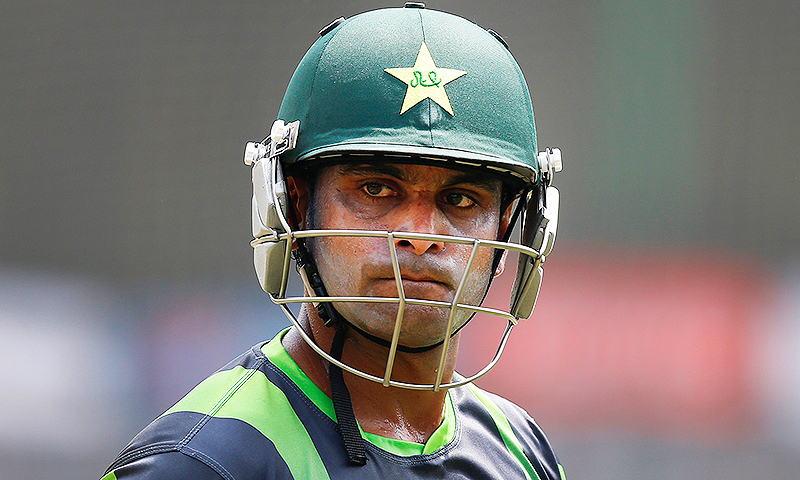 Hafeez ruled out of Australia Tests